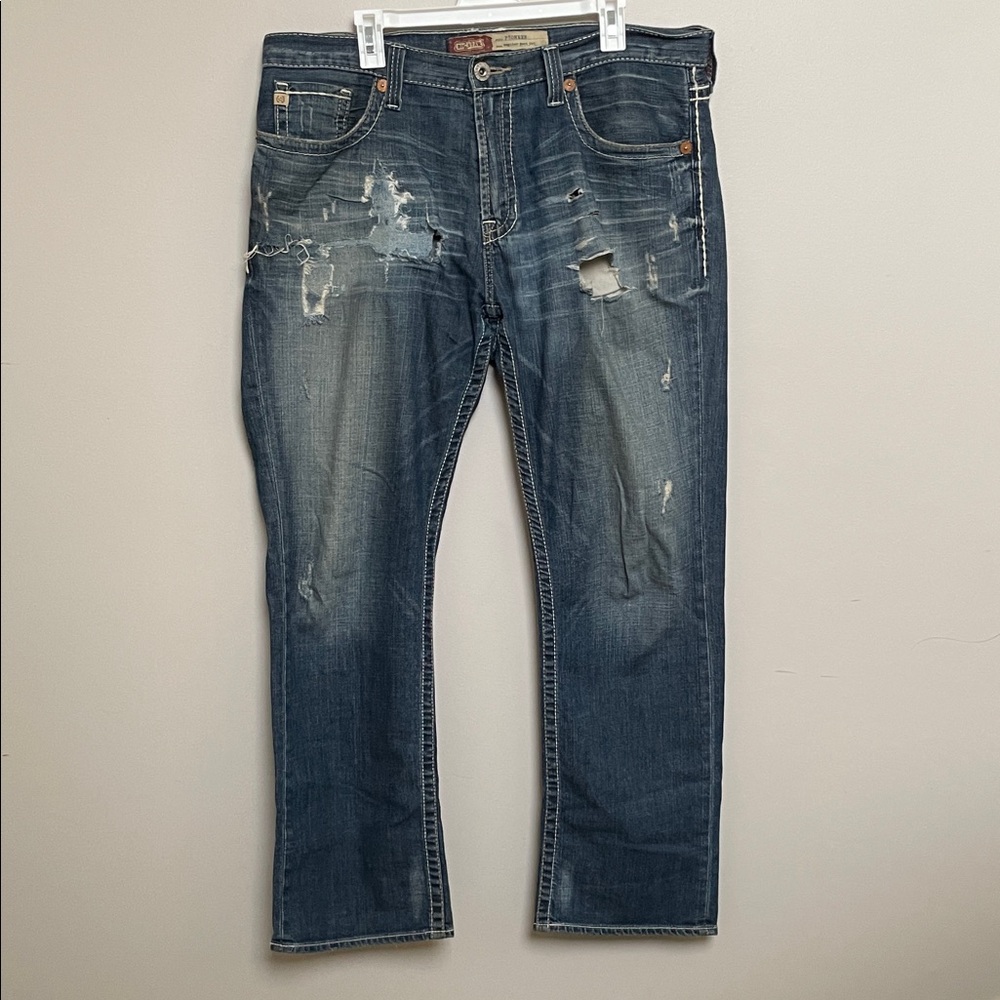 Big Star Men's Regular Boot Cut Distressed Denim Jeans - Picture 10 of 10